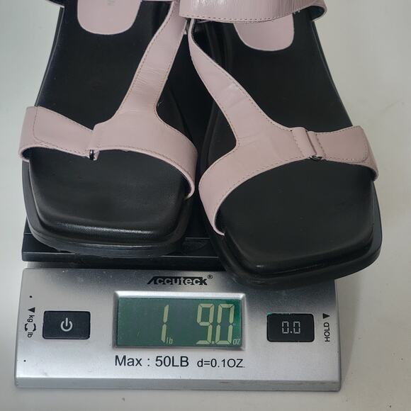 Kenneth Cole Reaction Black and Cream Sandals - Picture 10 of 10